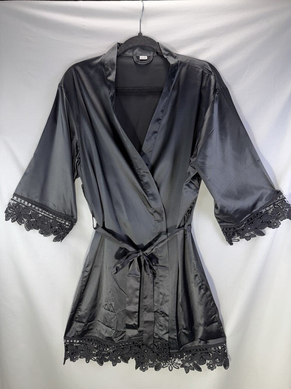 Women’s Black Satin Robe Crochet Trim One Size Fits Most S/M Belted Lightweight
